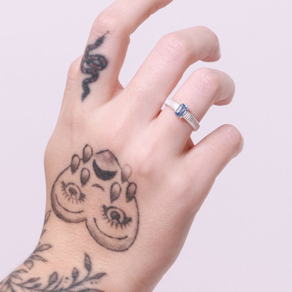 925 Silver Solitaire Ring Natural Blue Topaz Stone