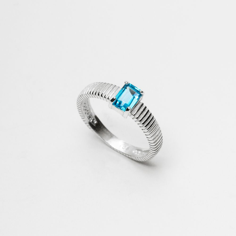 925 Silver Solitaire Ring Natural Blue Topaz Stone