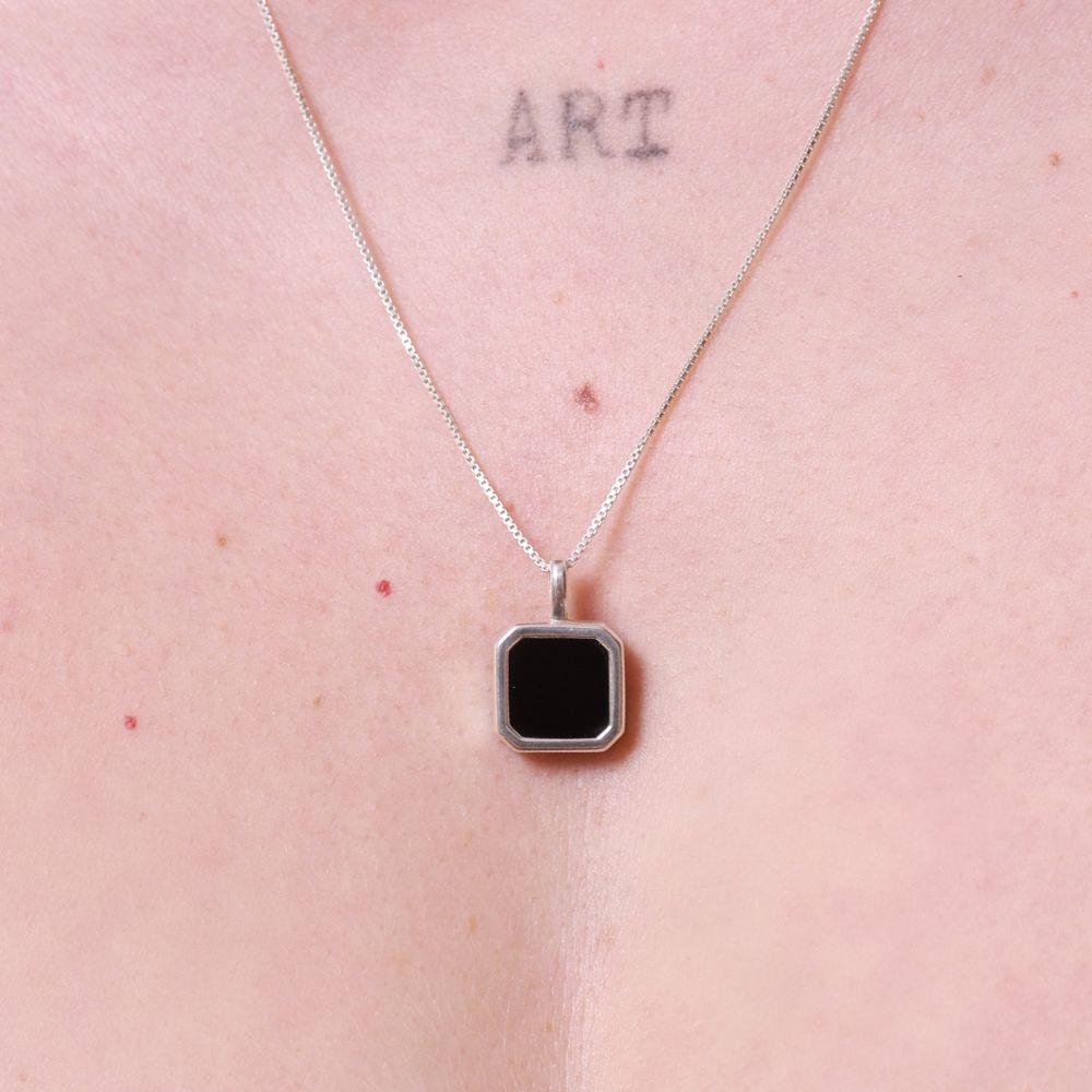 Class Natural Onyx Silver Necklace
