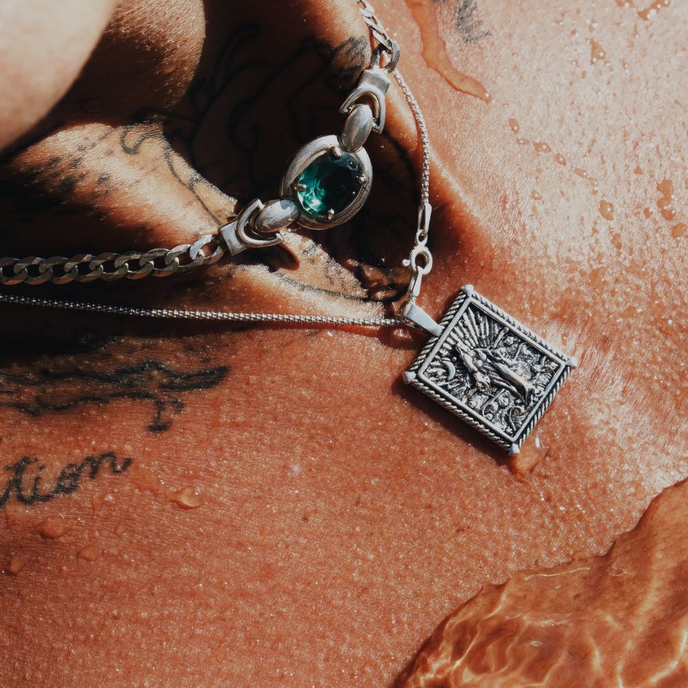 Noble Silver Necklace with Iemanjá Goddess Medallion | Waters Collection
