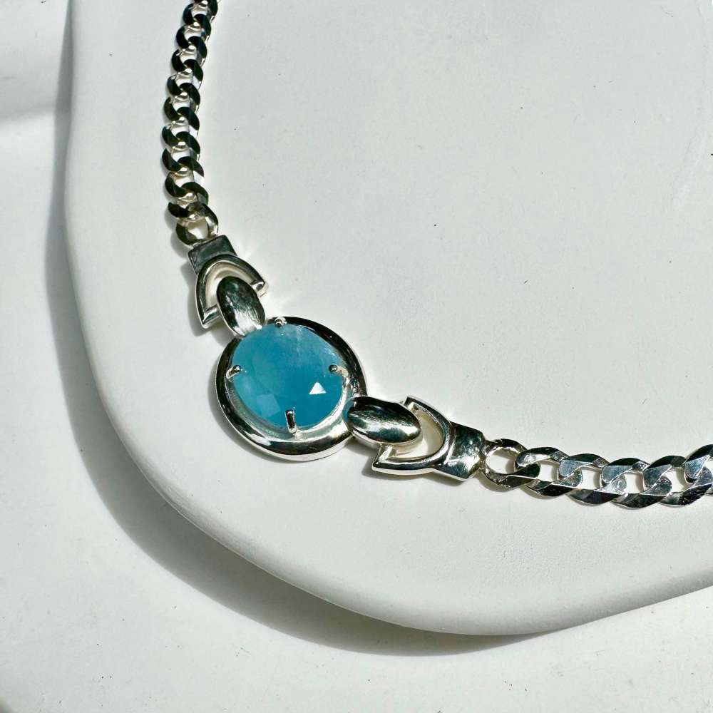 Calm Water 925 Sterling Silver Choker with Faceted Aquamarine