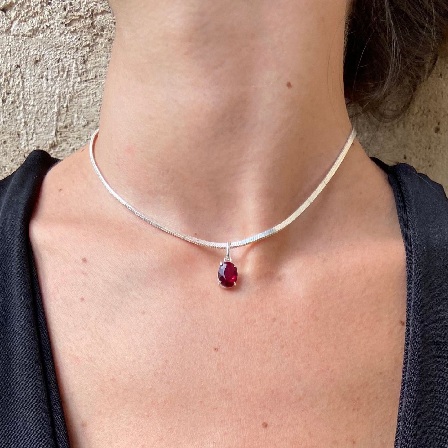 Garnet Mini Highlight Crystal and Noble Silver Pendant