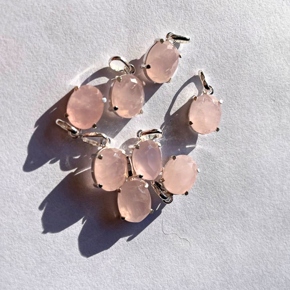 Rose Quartz Mini Highlight Noble Silver Pendant
