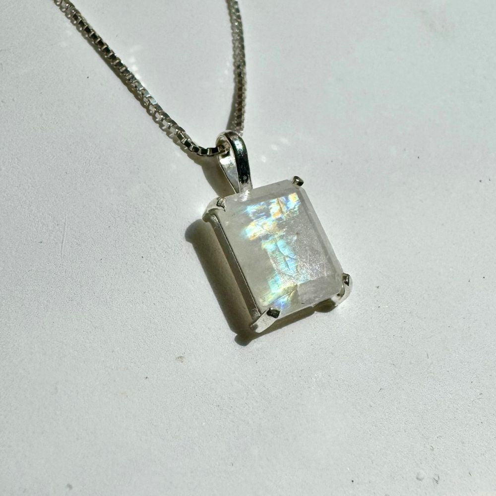 Moonstone 925 Silver Pendant