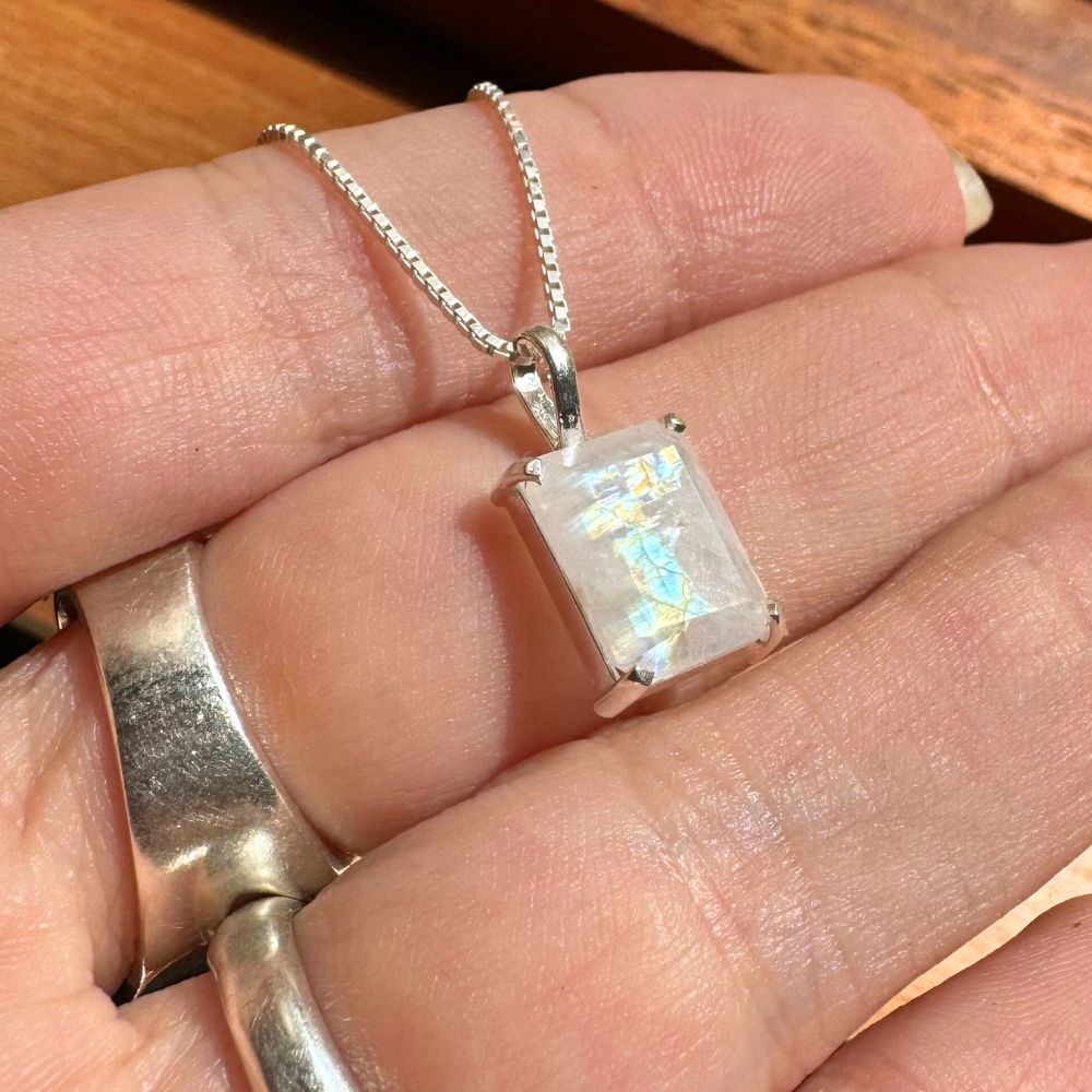 Moonstone 925 Silver Pendant