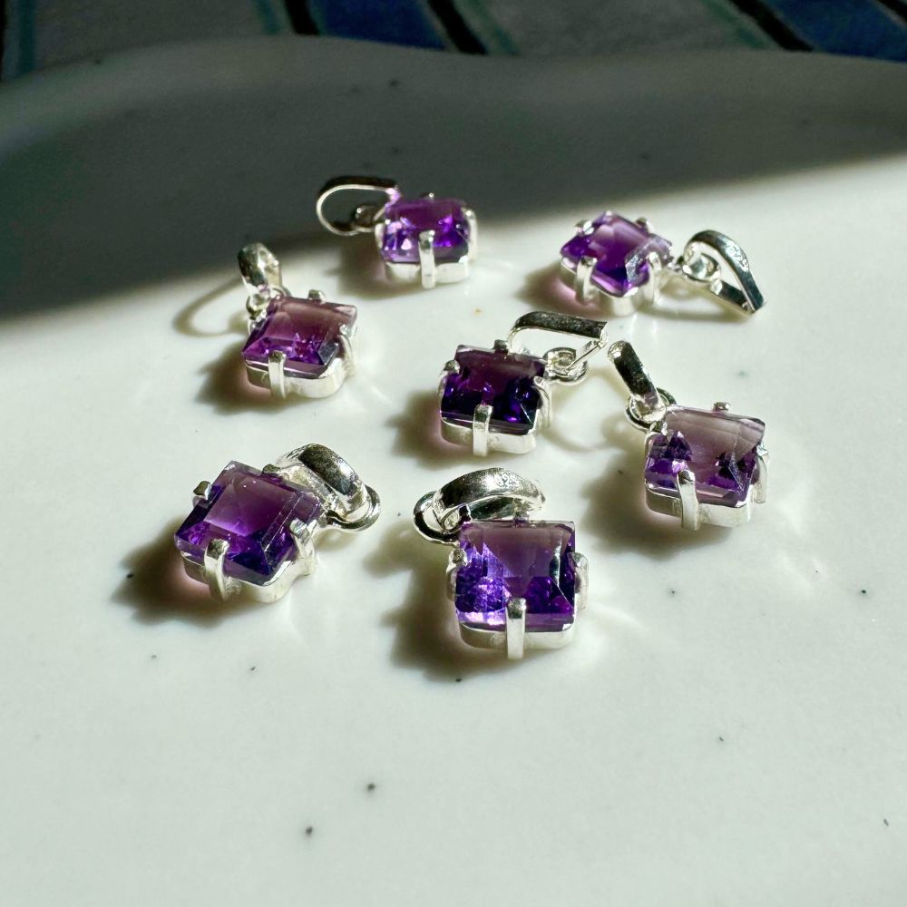 Square Amethyst Mini Highlight Silver Pendant