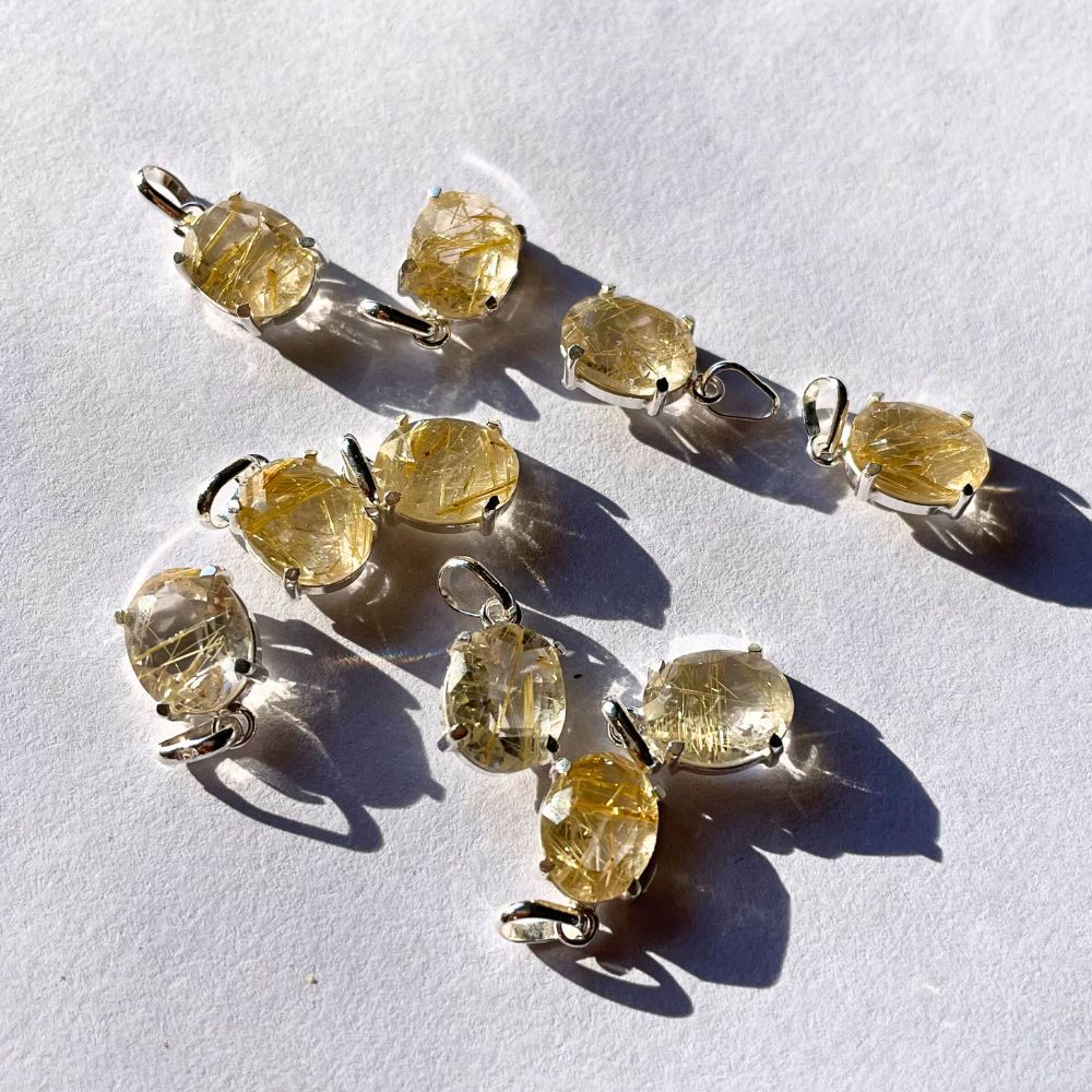 Rutilated Quartz Mini Highlight Noble Silver Pendant